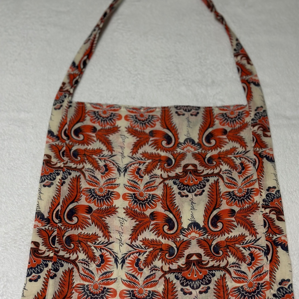 FREE PEOPLE Linen Reusable Shoulder Bag NWOT